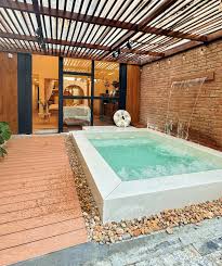 Sun-Kissed Gardens Villa Boutique - Thuê Villa Đà Nẵng Riêng Tư